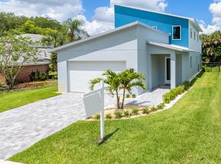 2188 Country Club Rd, Melbourne, FL 32901