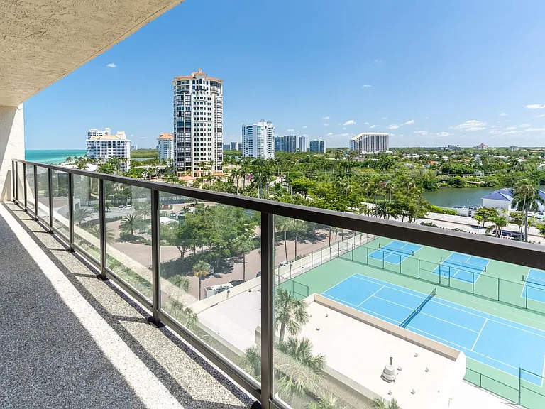 4901 Gulf Shore Blvd N #903 — Photo 3