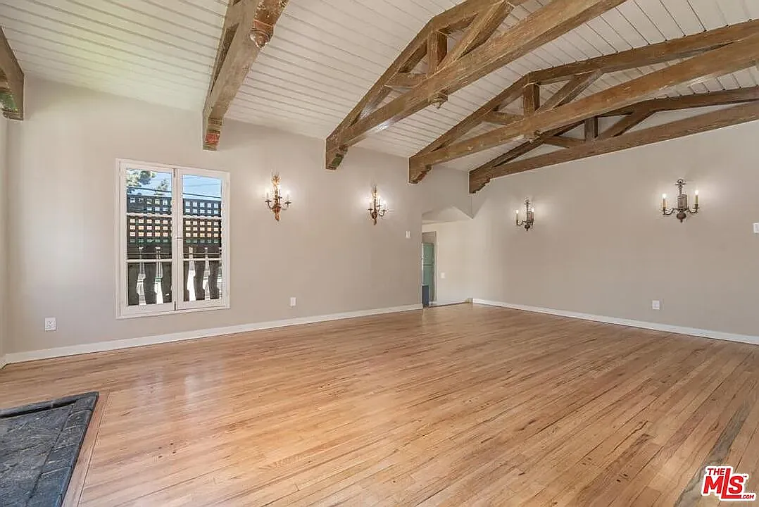 3727 Arbolada Rd — Photo 2