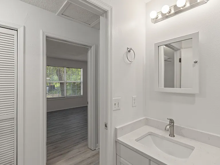 334 Calhoun Ave — Photo 59