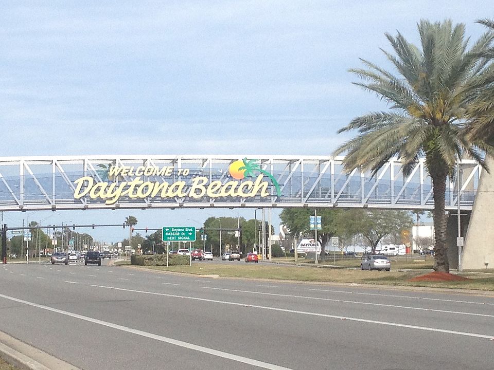 WELCOME TO DAYTONA BEACH!