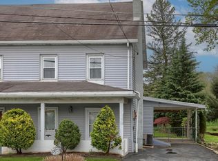 313 Hill Rd, Robesonia, PA 19551