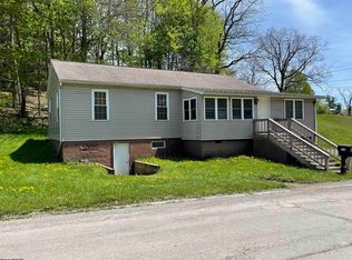 116 Sanders St, Terra Alta, WV 26764