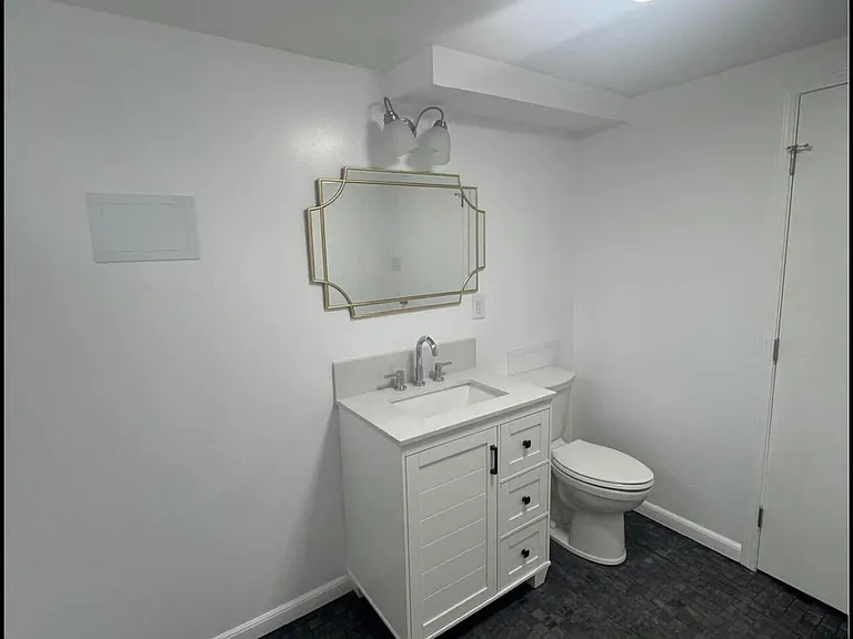 4916 Oak Park Dr — Photo 5