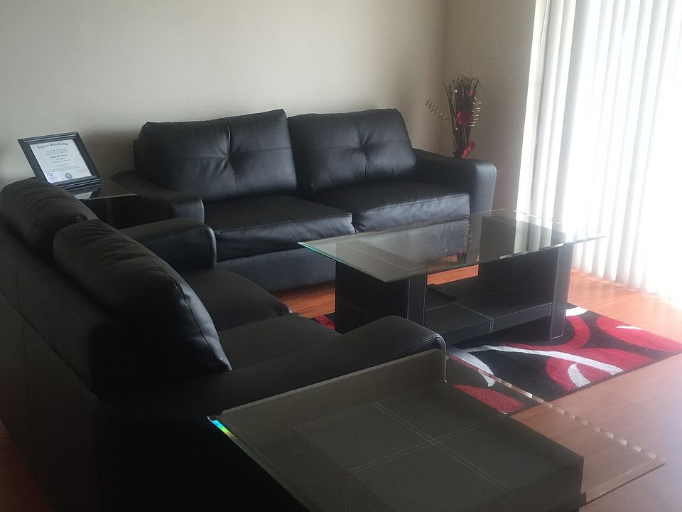 1st image of 400 Palm Cir W APT 305
