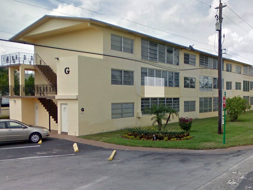 1st image of 2810 NE 201st Ter APT G327