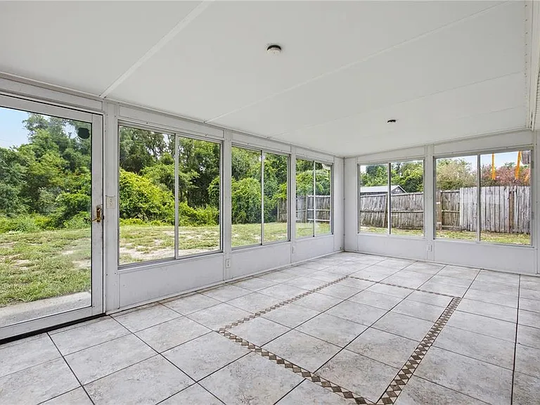 148 Country Lakes Cir — Photo 13