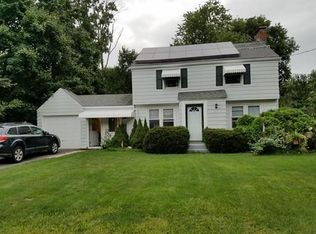 23 Fenway Dr, Springfield, MA 01119