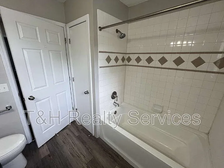 3008 N Pauline Ave — Photo 19