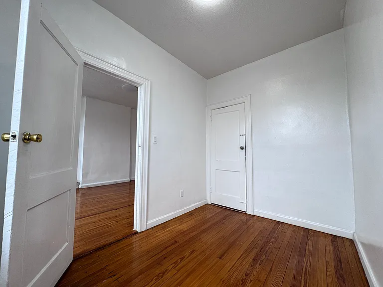 7410 15th Ave #2F — Photo 18