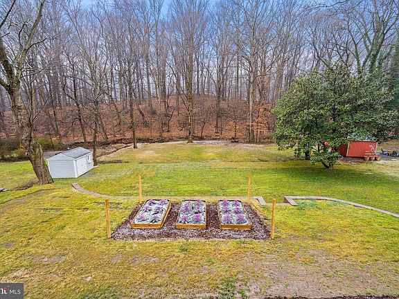 2nd image of 4820 Randolph Dr