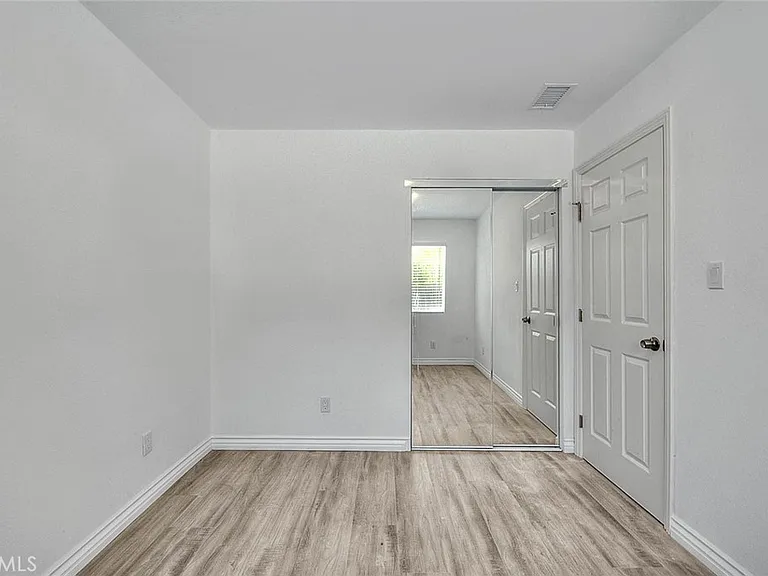 2682 Vista Laguna Ter — Photo 16