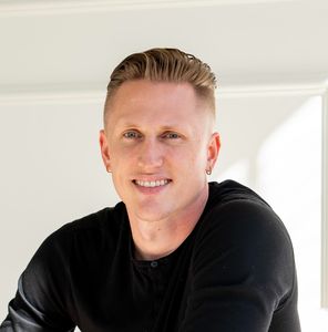 Kyle Draper Serene Team