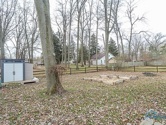 4th image of 4209 Caravelle Dr