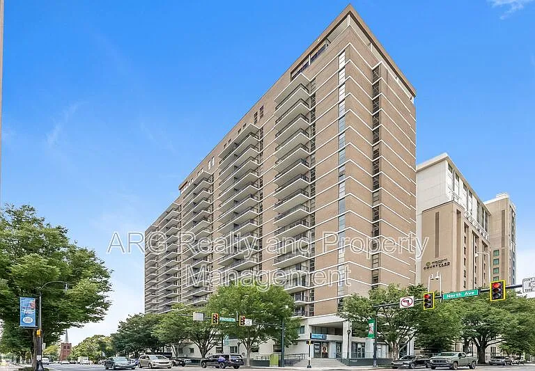 620 Peachtree St NE #901 — Photo 5