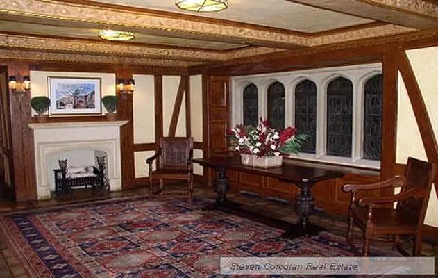 Rented by Steven Corcoran Real Estate | media 15