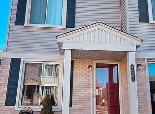 44565 S Carolina Dr, Clinton Township, MI 48038