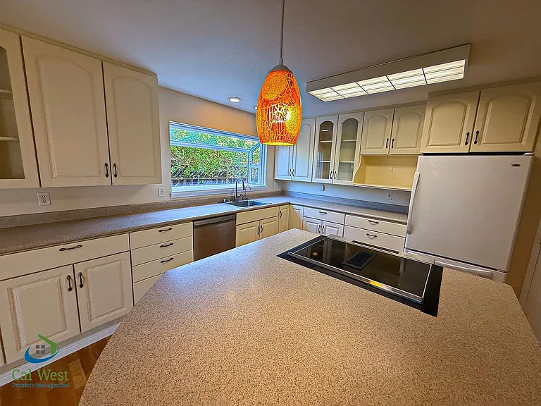 5331 Rimwood Dr — Photo 15
