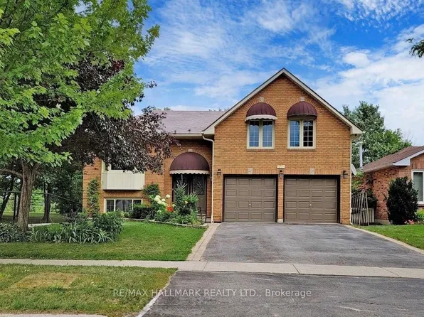 17 Barre Dr, Barrie, ON L4N 7N6