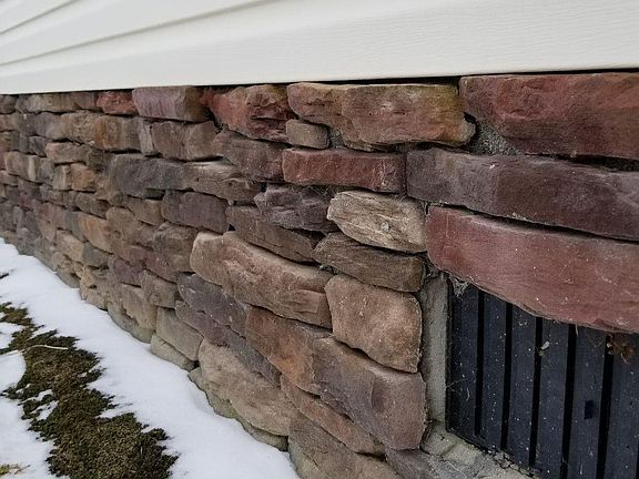 5th image of 133 Spruce Valley Ln