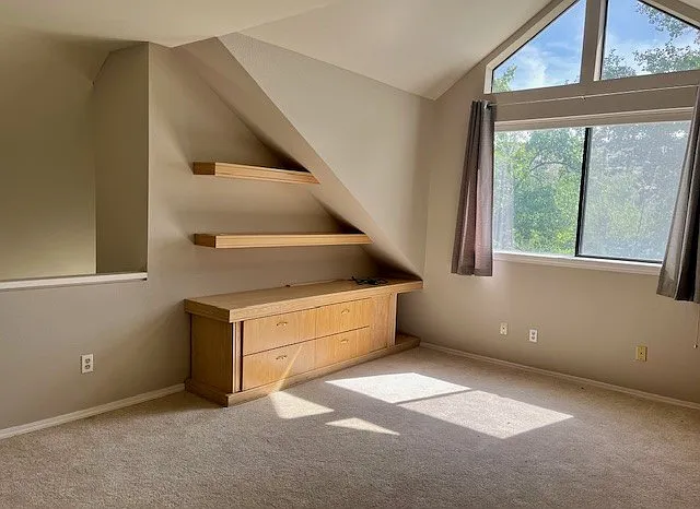 962 E Riverpark Ln — Photo 31