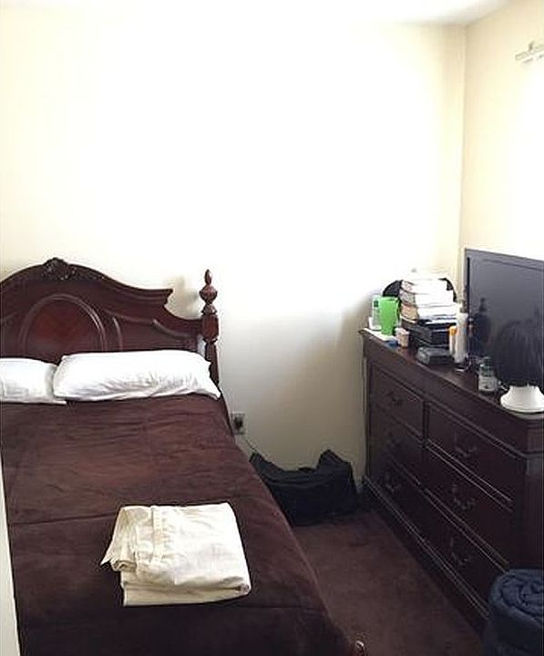 1st image of 6 Almeda Ave