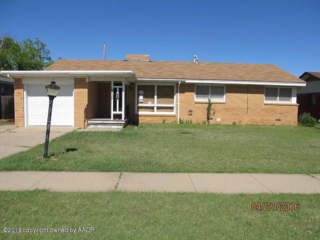 1st image of 512 Red Deer St