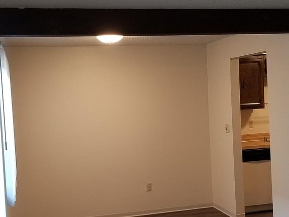 3rd image of 1263 Woodgate Ave APT 2