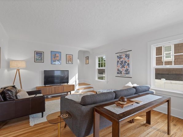 (undisclosed Address)