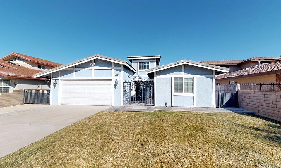 1st image of 18300 Niagara Dr