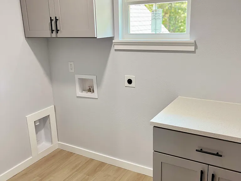 8 Midhurst Ln — Photo 16