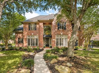 1518 Fall Wood Dr, Sugar Land, TX 77479