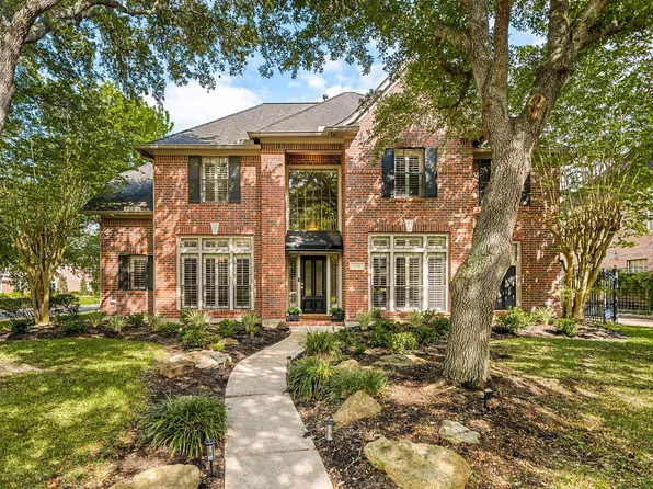 1518 Fall Wood Dr, Sugar Land, TX 77479