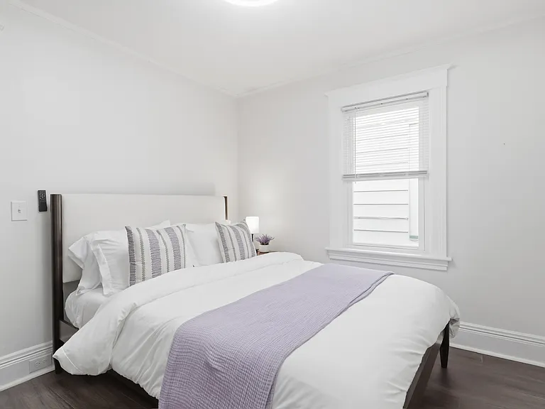 461 Benton St — Photo 15