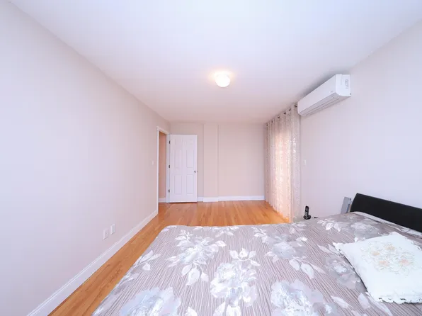 1323 Avenue X image 8 of 22