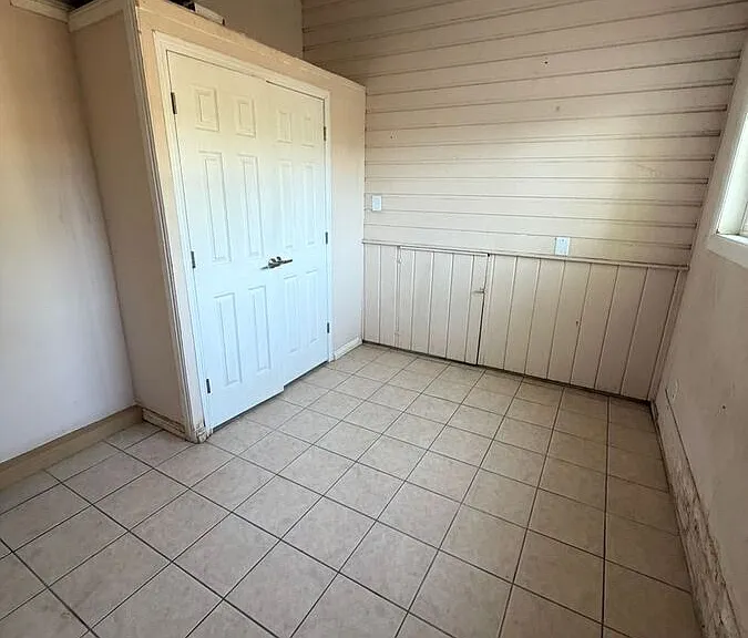 625 E Wilmington Ave — Photo 31