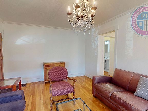 4th image of 2626 SE 64th Ave