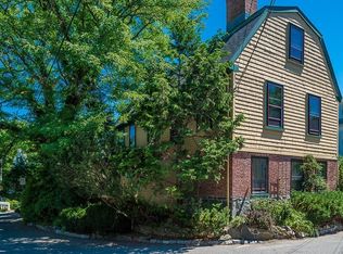 9 Merritt St, Marblehead, MA 01945