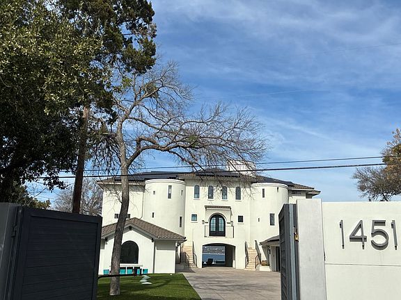 2nd image of 14515 Ridgetop Ter