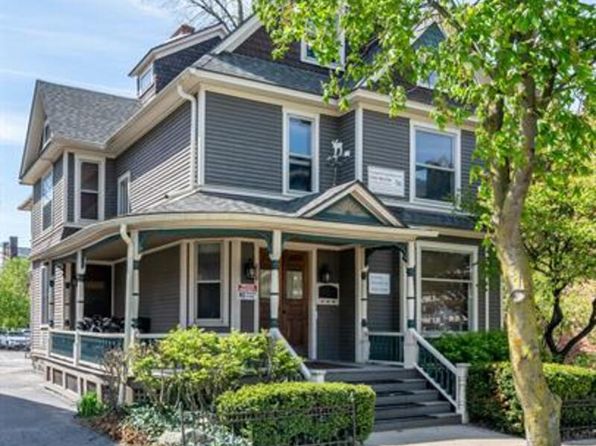 212 E William St APT 2