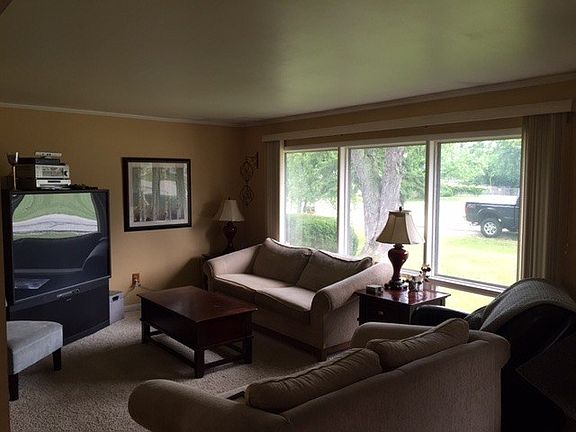 5th image of 2314 SE Thornwood Dr