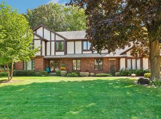 3311 S Elmwood Dr, Racine, WI 53405