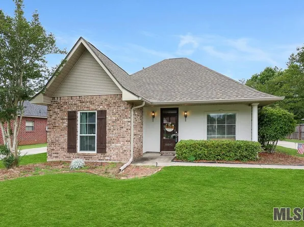 11093 Garrett Dr, Gonzales, LA 70737
