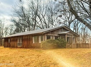 77 Old Levee Rd, Alligator, MS 38720