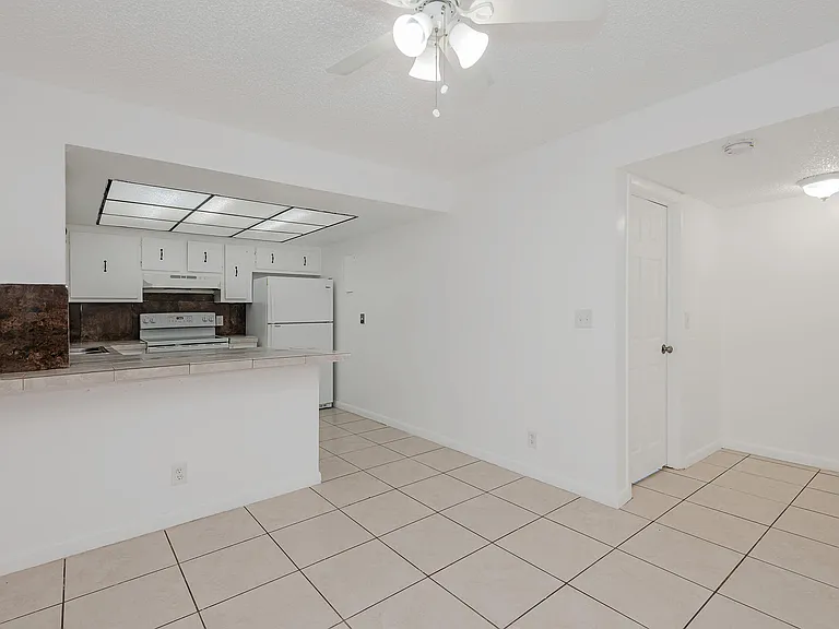 8830 W Sample Rd #8 — Photo 10