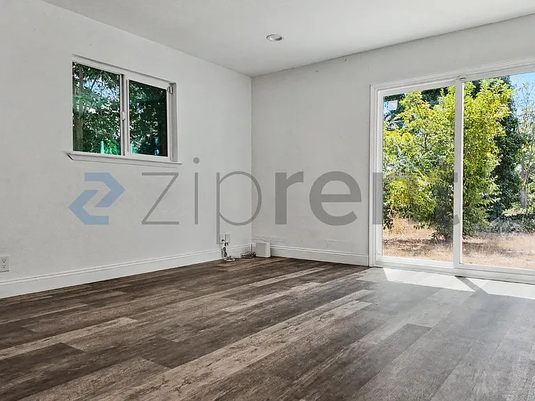 3422 9th Ave — Photo 35