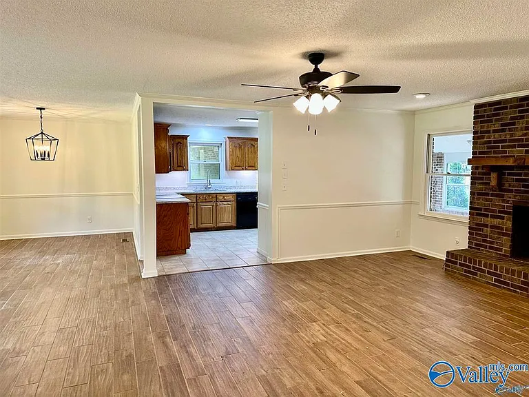 78 Vickie Ln — Photo 4