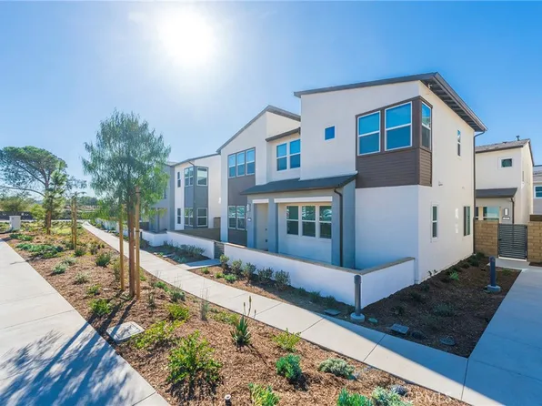 412 Flycatcher, Irvine, CA 92618