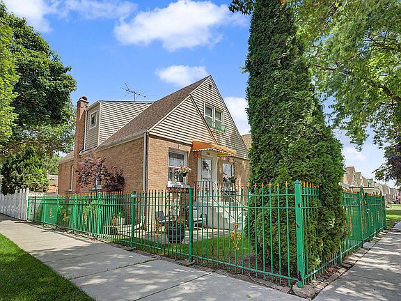 4th image of 11301 S Avenue H
