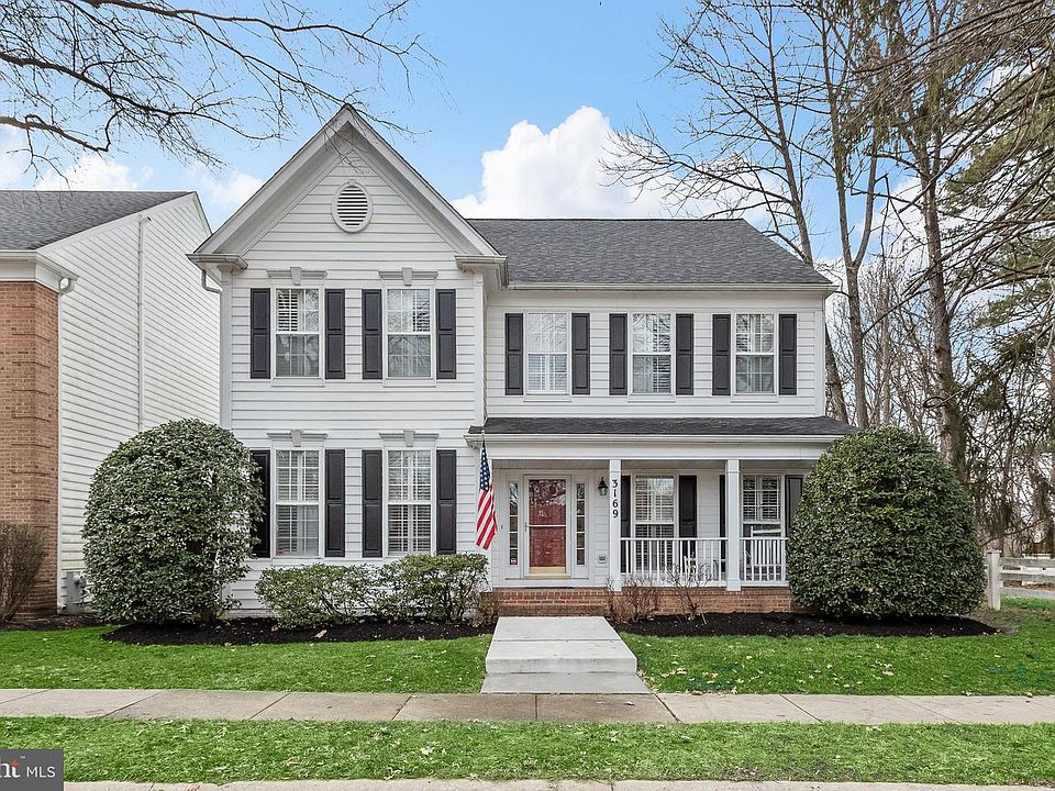 1st image of 3169 Saint Charles Pl